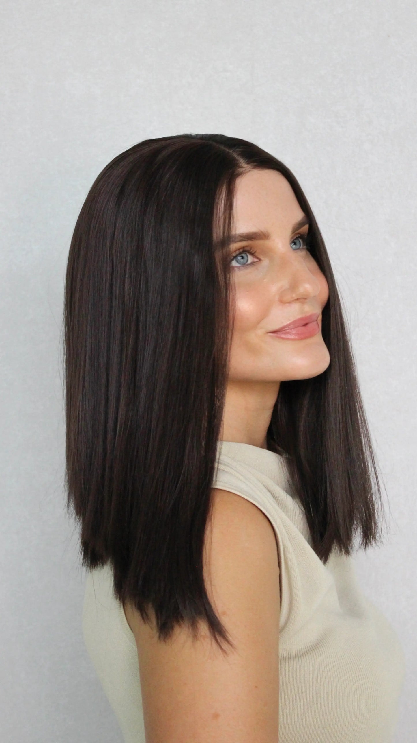 Dark Brunette- Blunt Cut- Lacefront Synthetic Wig – Posh Spice