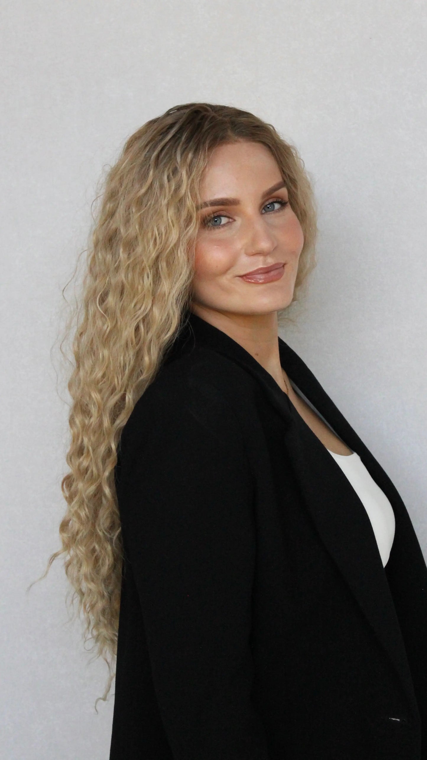 long blonde hair with darker root, curly hair lacefront wig, heat safe hair.