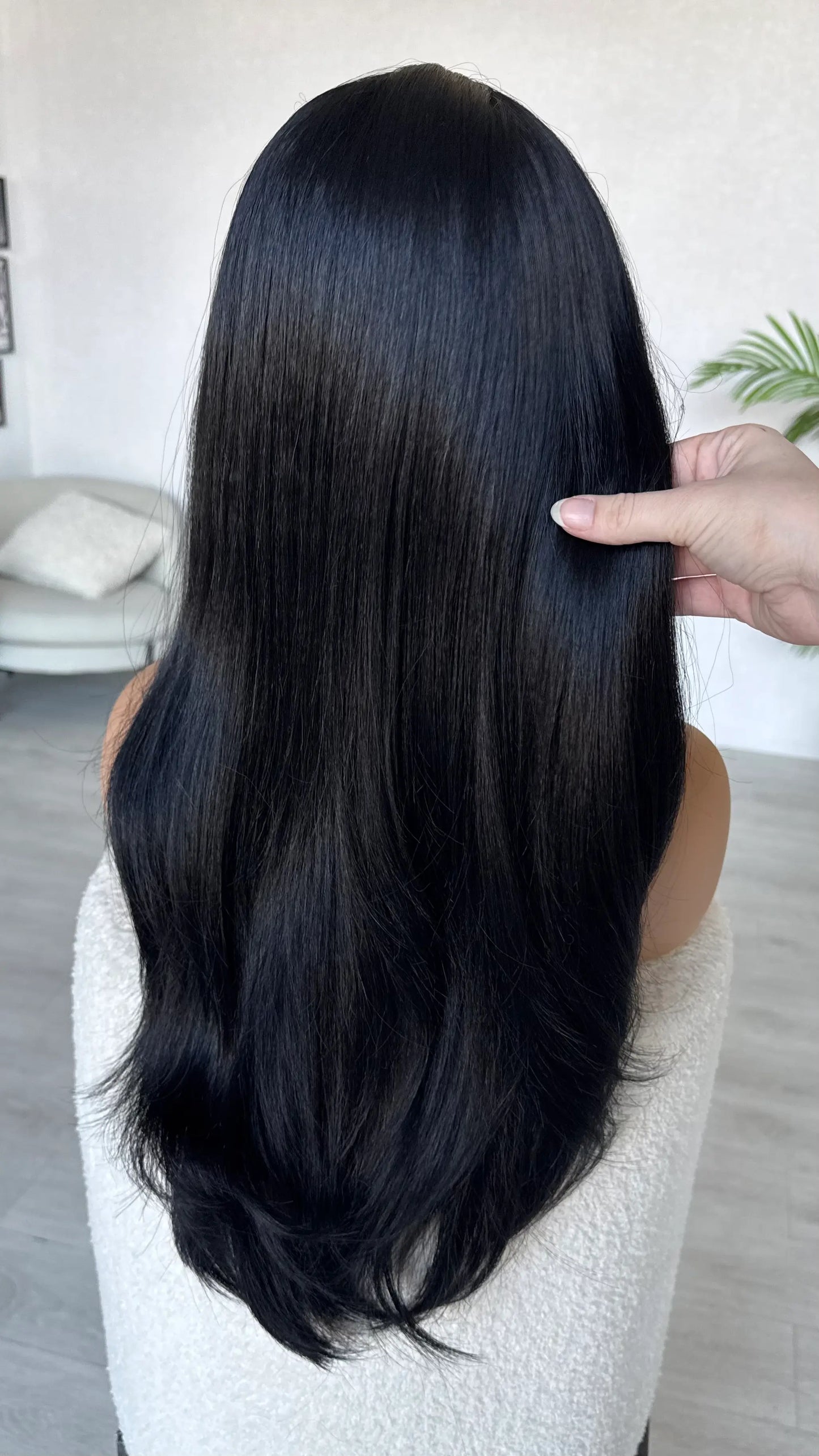 back view long lacefront wig synthetic