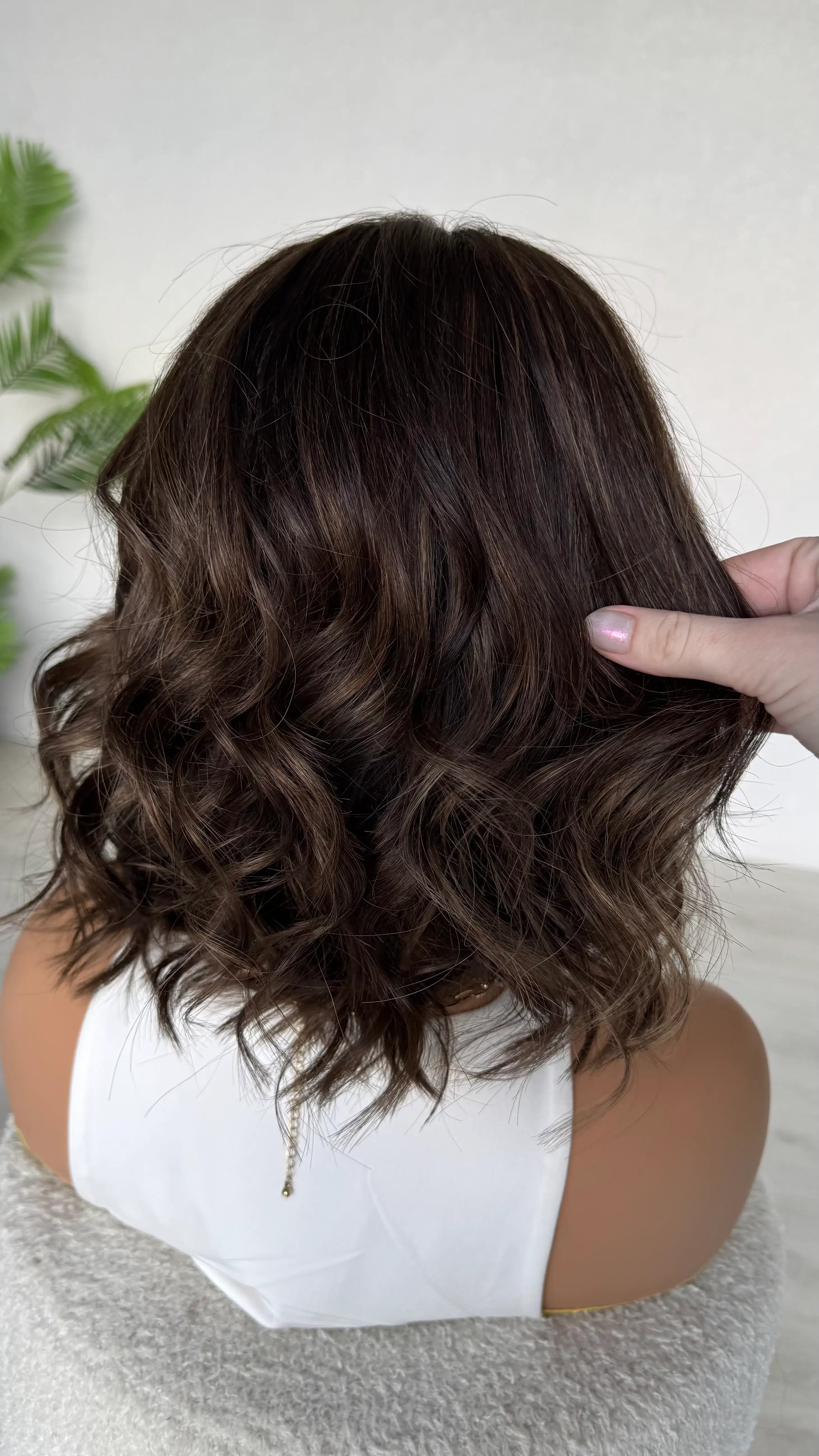 back view, holding 14 inch wavy hair,middle part lacefront human hair.