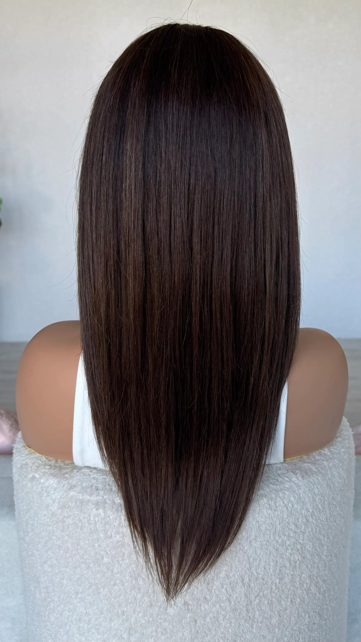 back view bella wig, dark brunette hair, long length 22 inch with layers