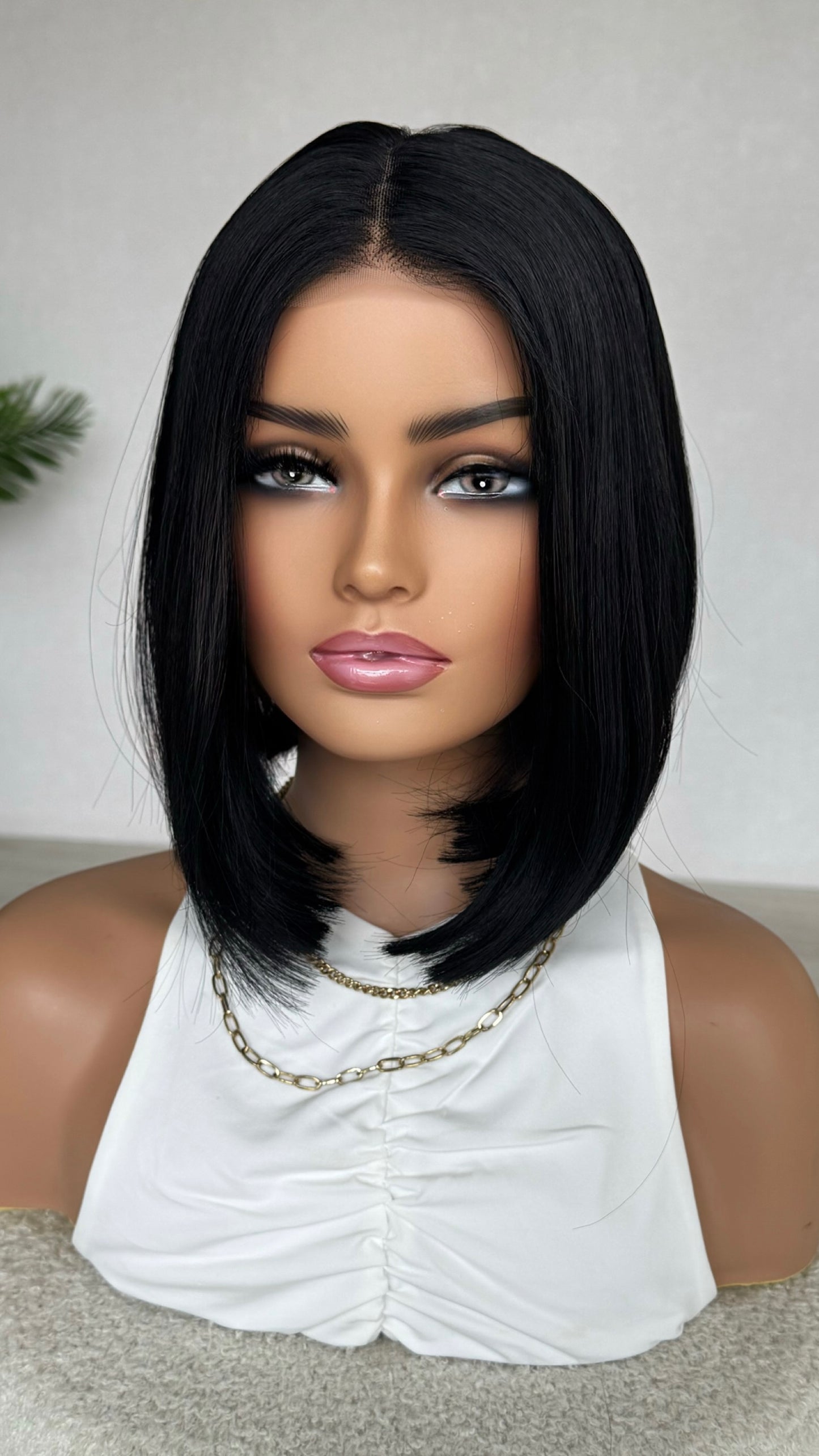 black 12 inch bob lacefront wig, concave blunt cut bob