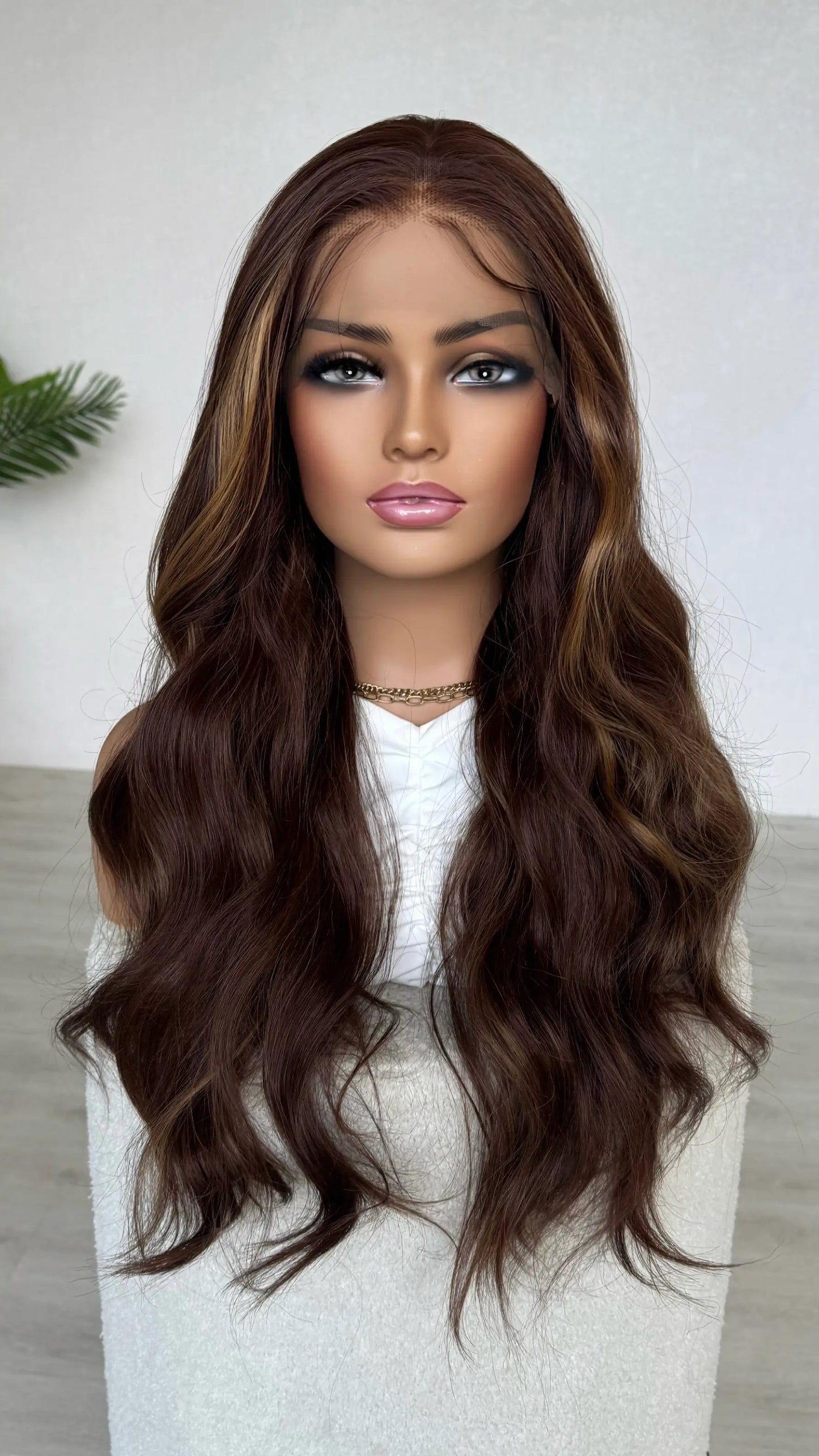 deep red with gold highlights, lacefront synthetic australia, middle part with 28 inch length.