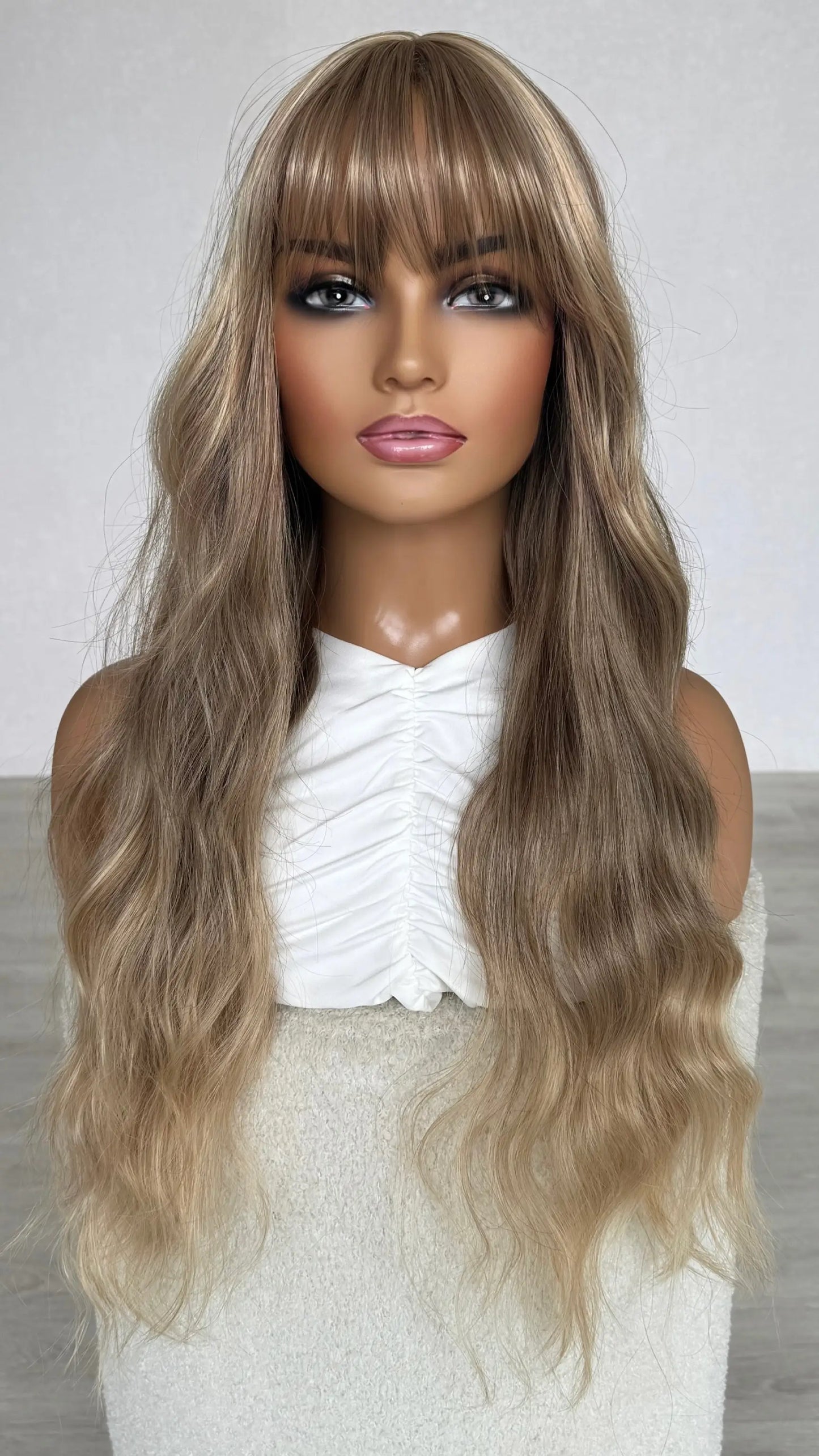 fringe wig middle part, long blonde hair, soft ombre.