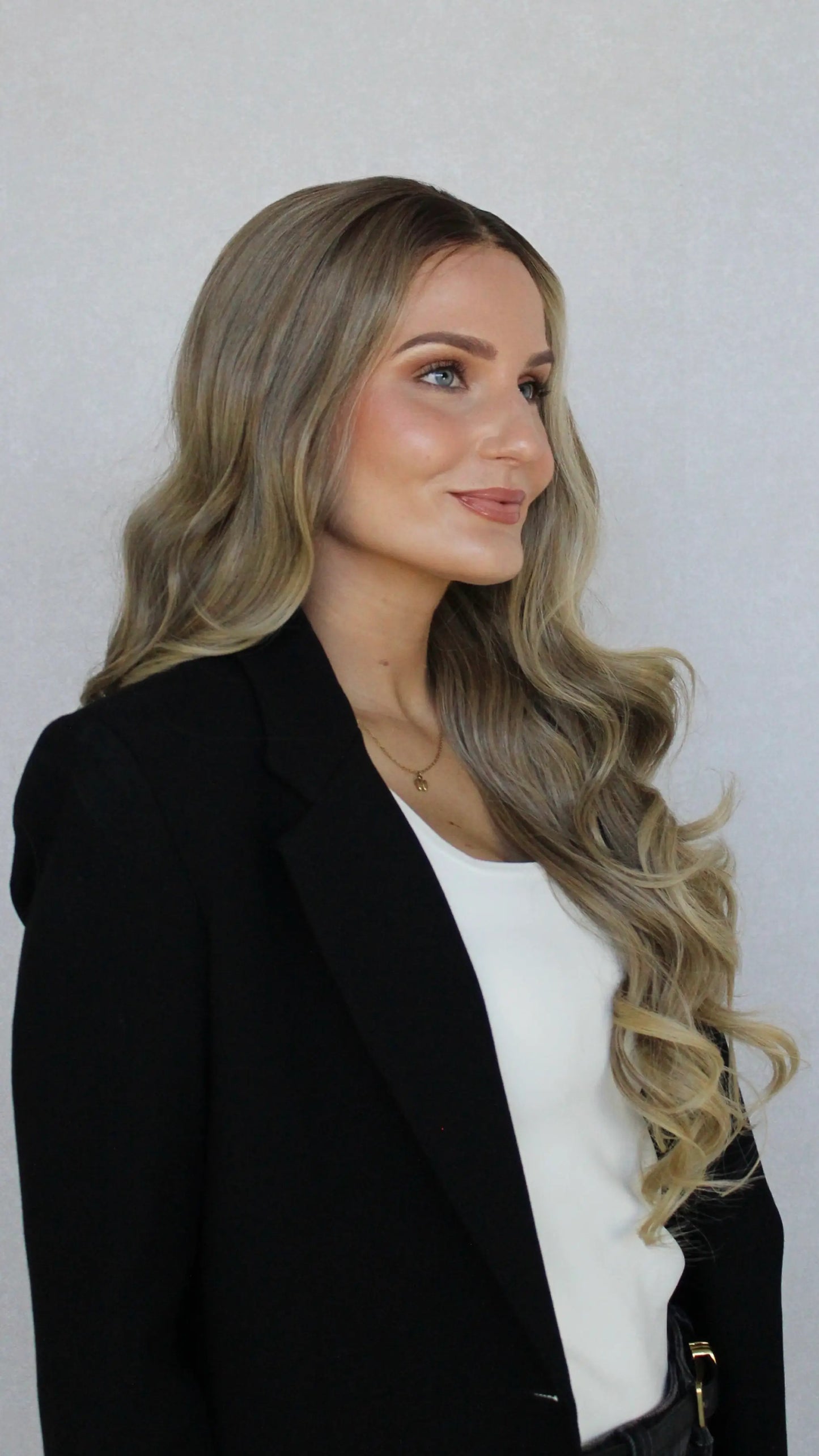 lacefront synthetic wig, glueless wig, half hair back, half forward, synthetic wigs australia.