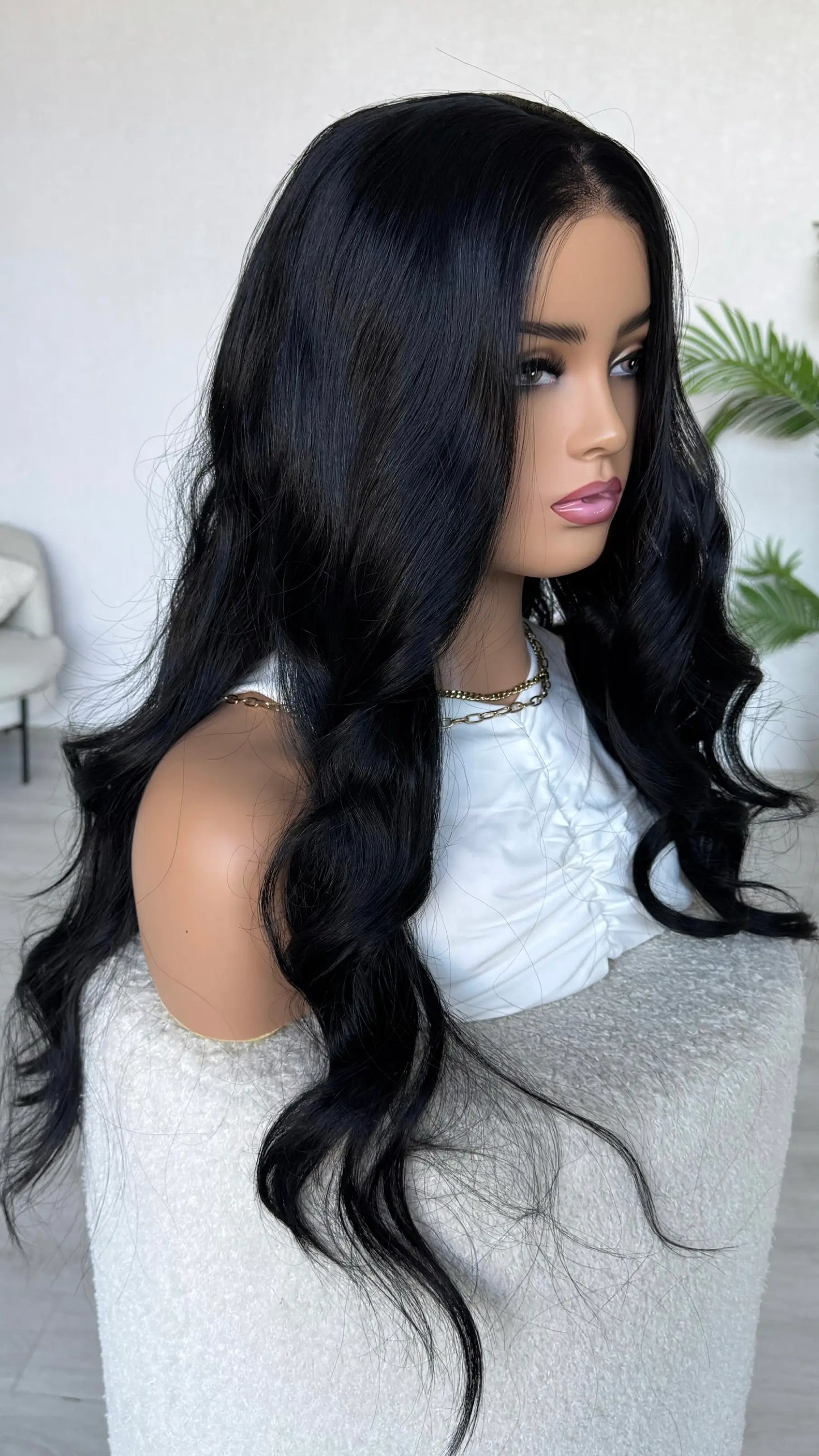 lacefront black wig side on view, long hair.