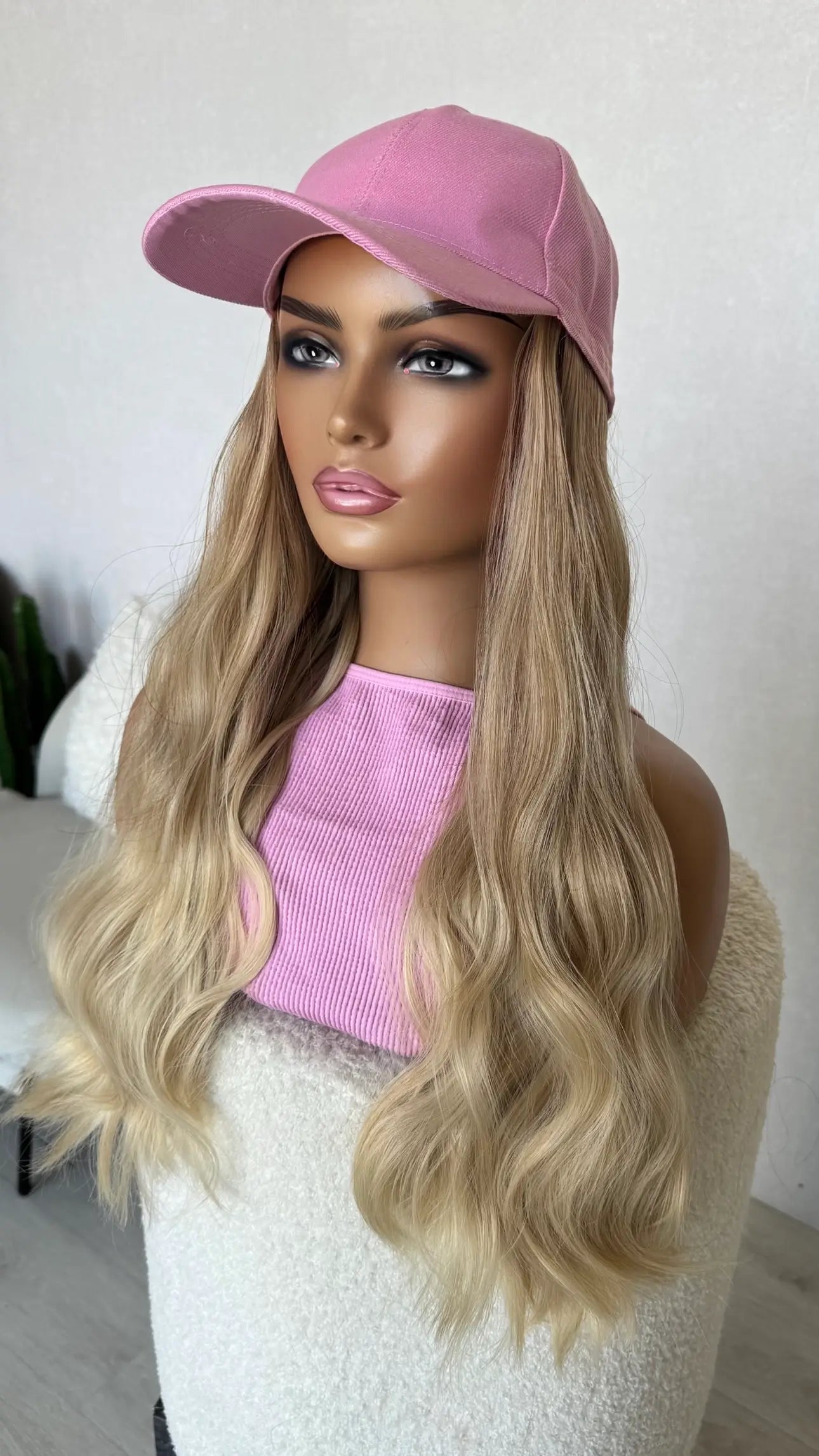 blonde hair with long waves, hat wig australia, glueless heat safe synthetic wigs.