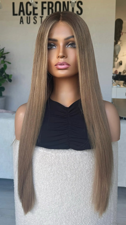 blonde ombre, straight hair wig. nautral lacefront human hair long wig.