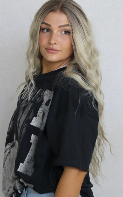Lace Front Icy Blonde Wavy Synthetic Wig – Rikki