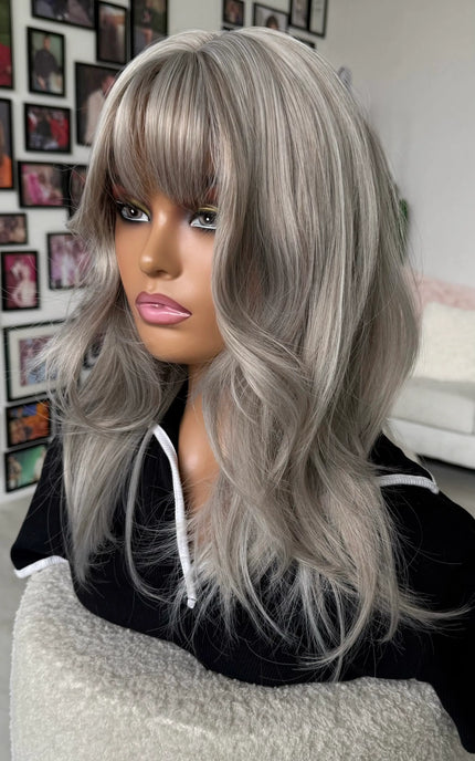 realistic, easy to wear wig for hairloss, alopecia, chemotherapy.