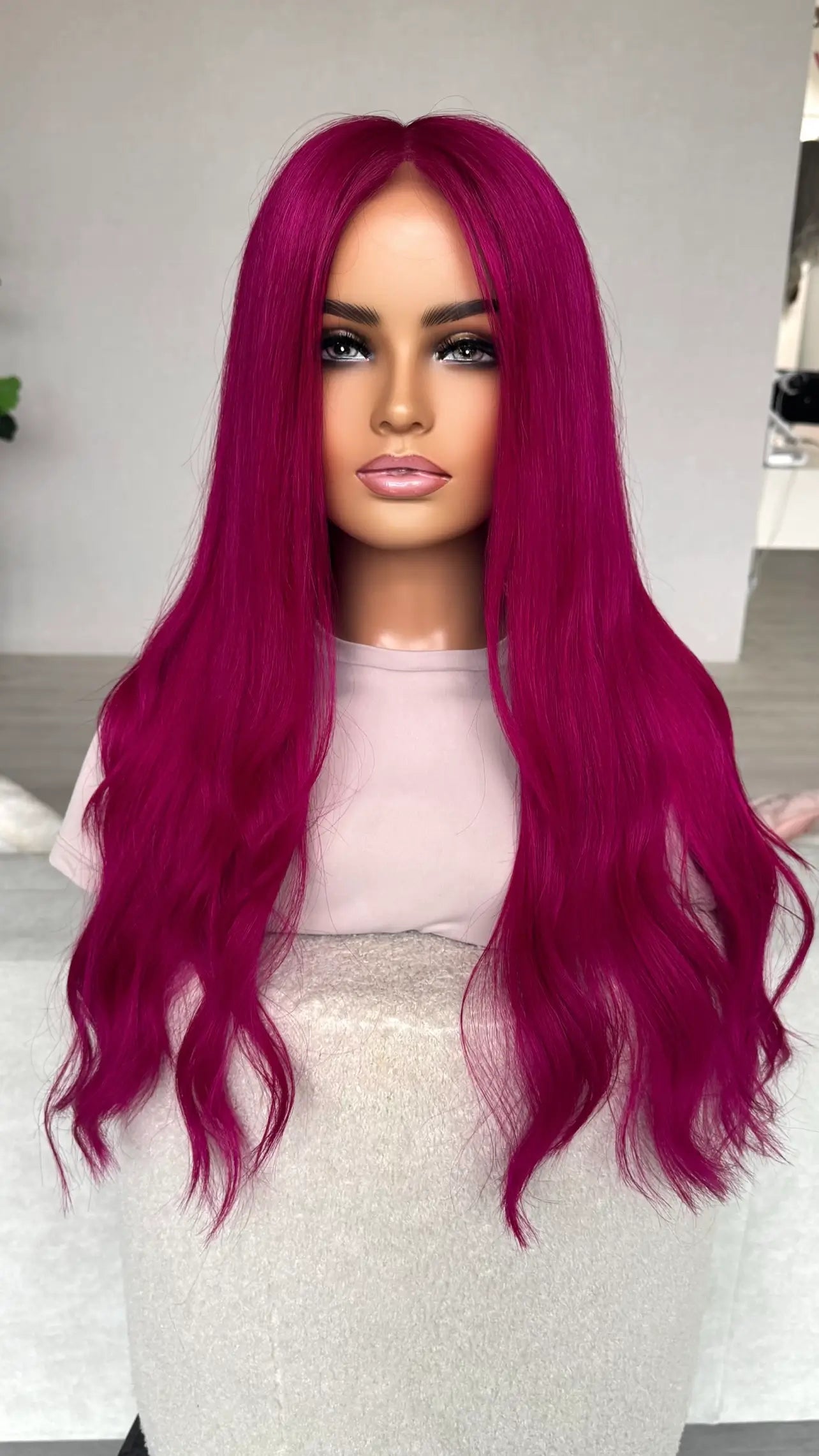 australia wigs, middle part, bright pink hair 24 inches.