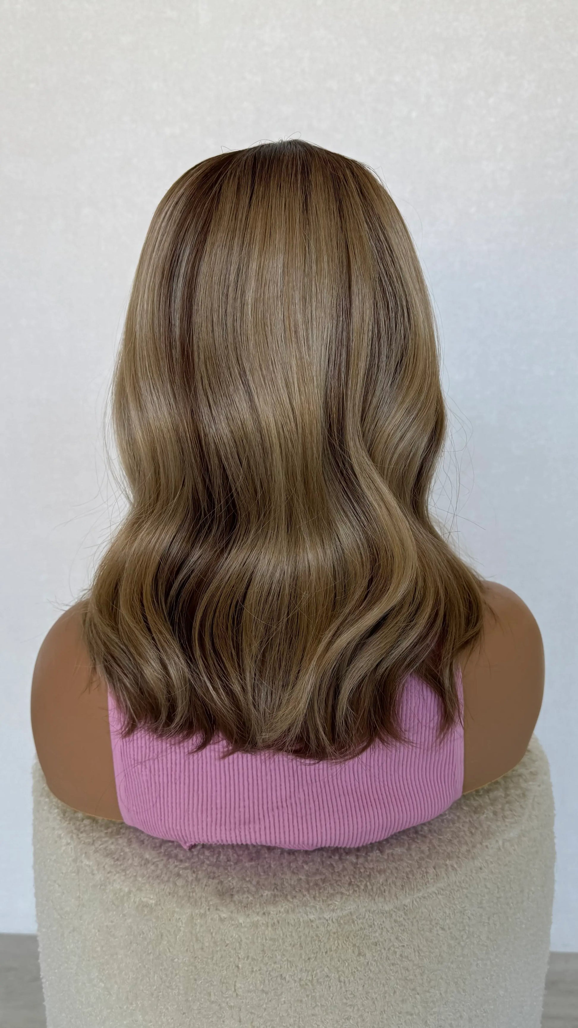 Synthetic wig from back showing mixed colouring, australia synthetic wigs, glueless and heat safe.