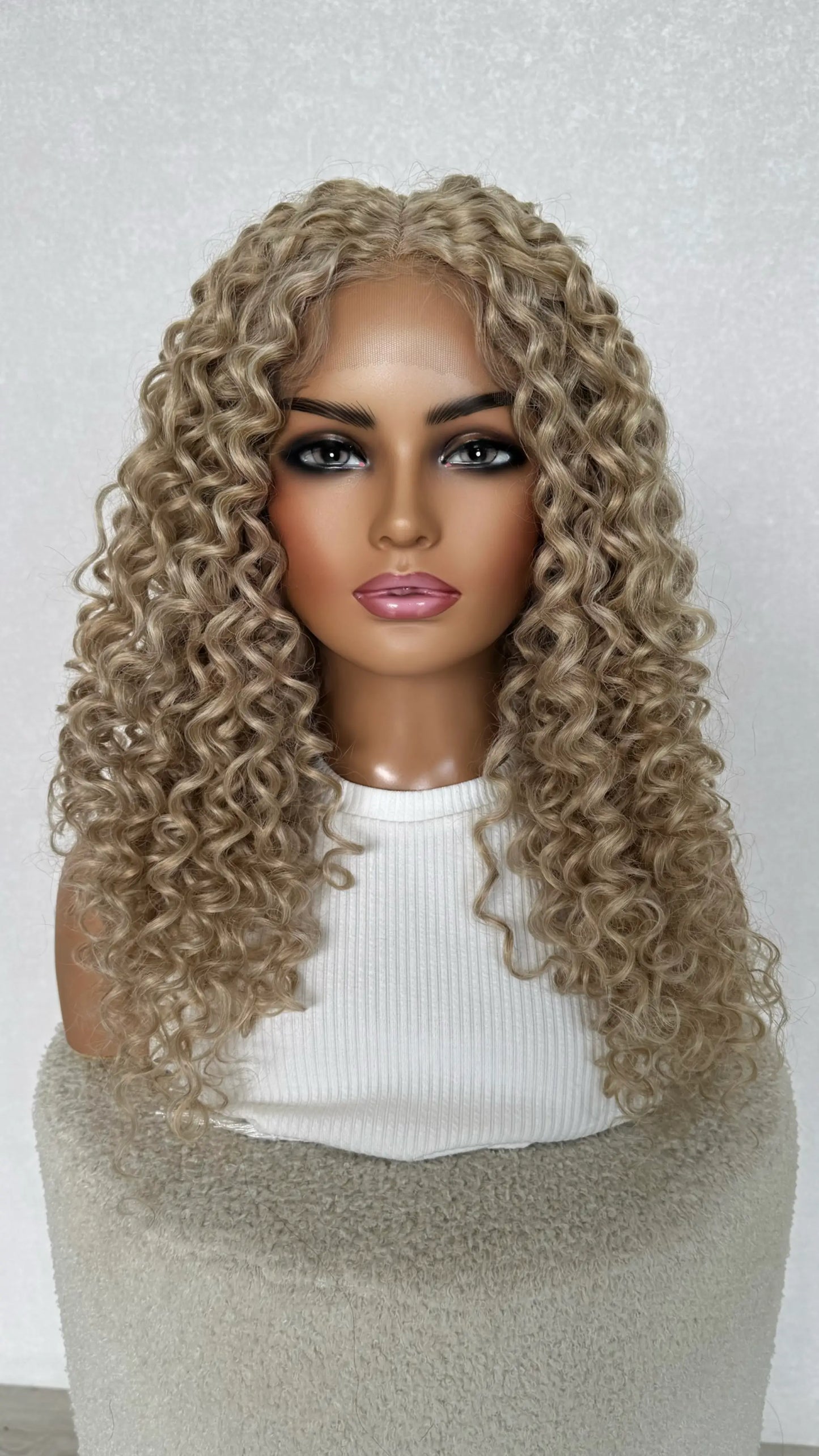 t-part curly hair blonde wig, heat safe synthetic, glueless lacefront australia wig.