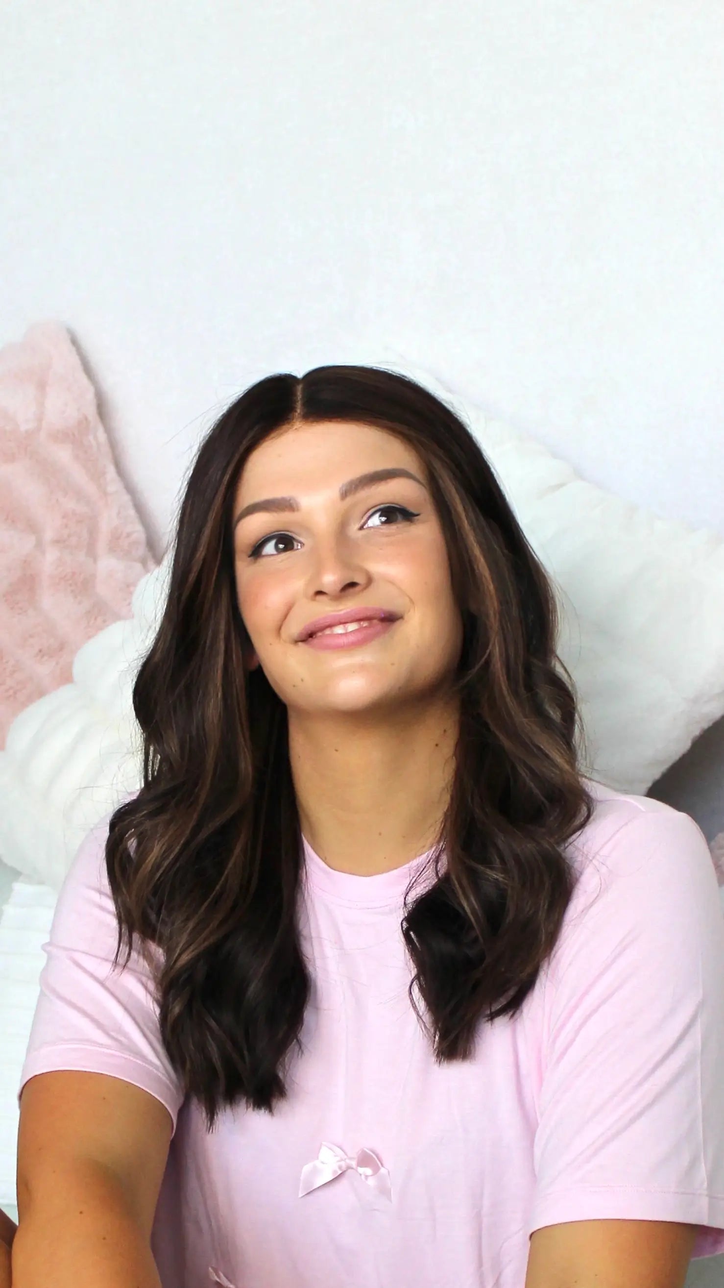 dark brown hair wig, fine highlights soft wavy hair.