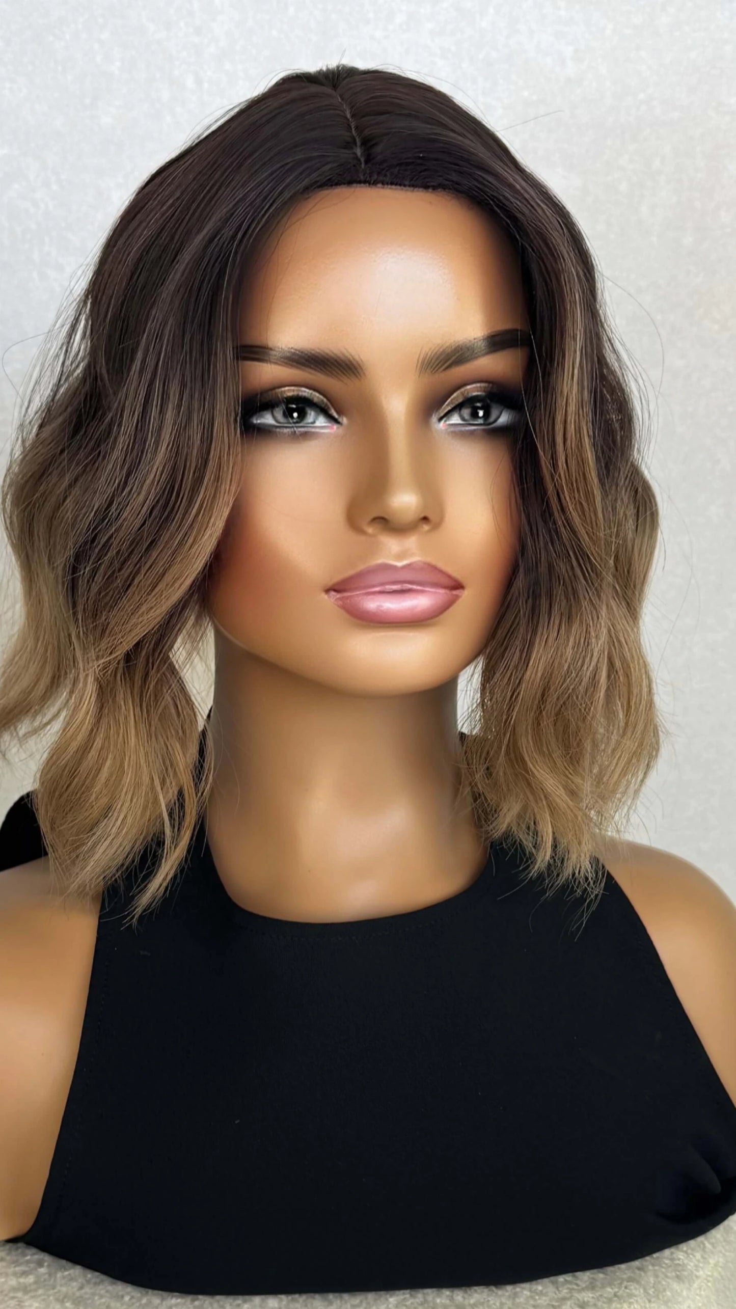 Ombre Brunette Wavy Cap Synthetic – Hailey