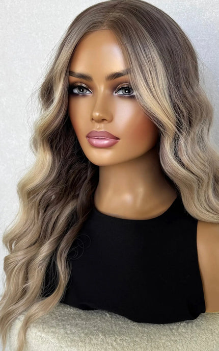 Lace Front Beach Blonde Wavy Synthetic Wig – Paige