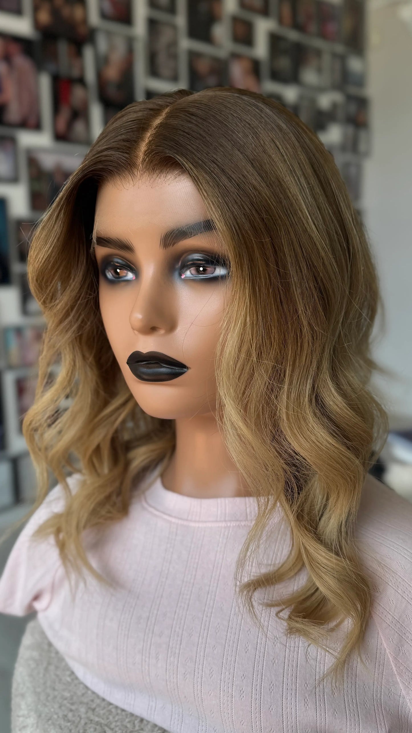 18 INCH -  GOLDEN BLONDE OMBRE - HUMAN HAIR LACE FRONT WIG