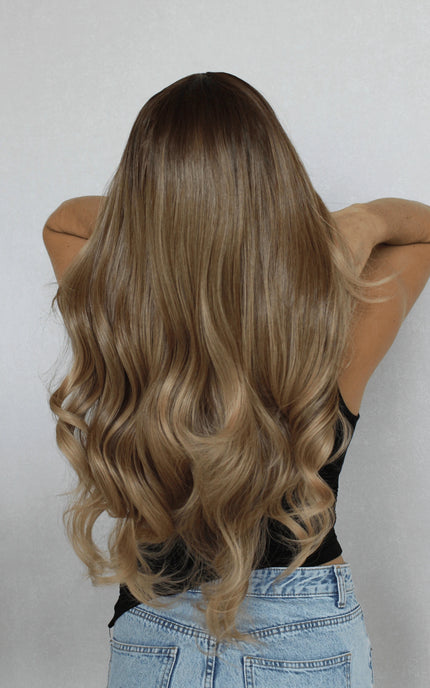 Lace Front Warm Blonde Wavy Synthetic Wig – Parker