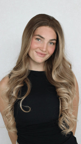 Lace Front warm Blonde Wavy Synthetic Wig – Parker