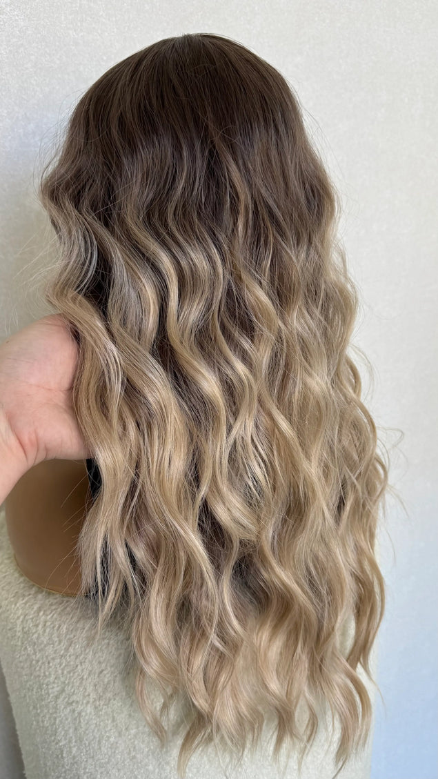 Lace Front Beach Blonde Wavy Synthetic Wig – Paige