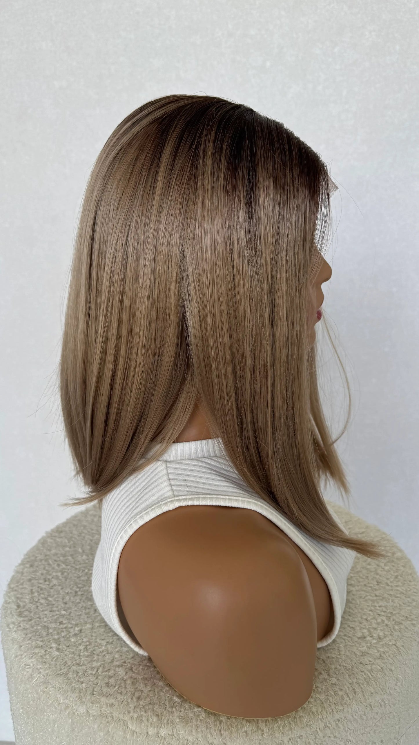 Lace Front Champagne Blonde Synthetic – Tea Time