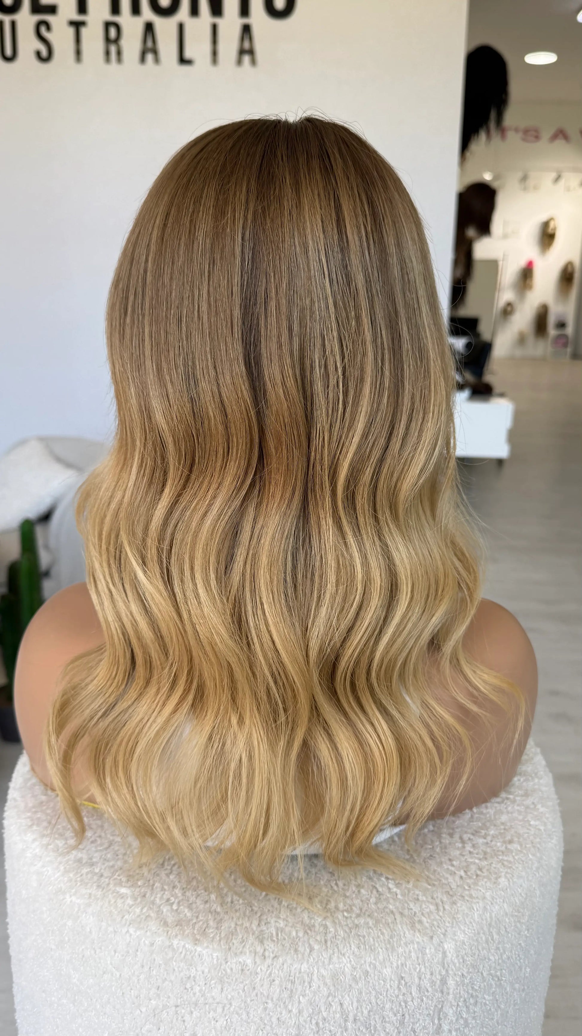 biscotti colour, wavy hair wig, lace front, human hair.