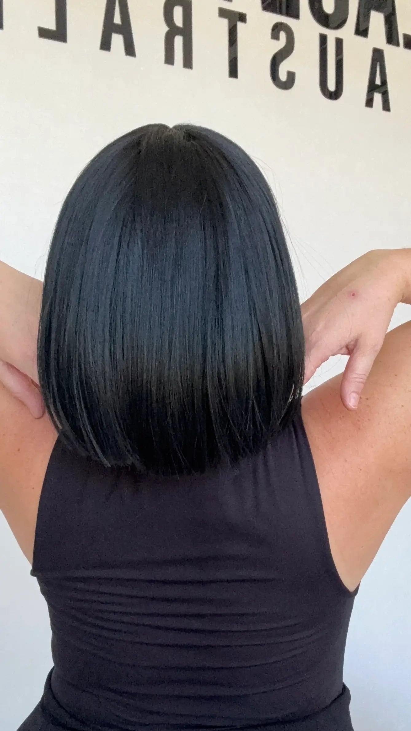 glueless heat safe black hair synthetic wig.