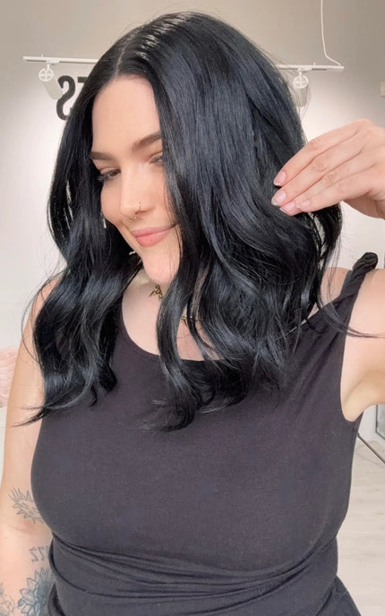 glueless synthetic wig with middle part, wavy black hair, gold coast australia.