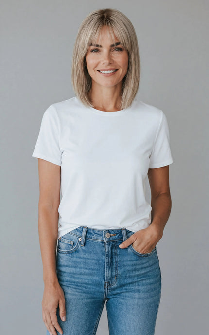 natural glueless human hair wigs, blonde bob with fringe and darker root.