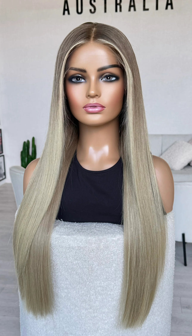 long blonde glueless lace front wig for hairloss and alopecia, australian based.