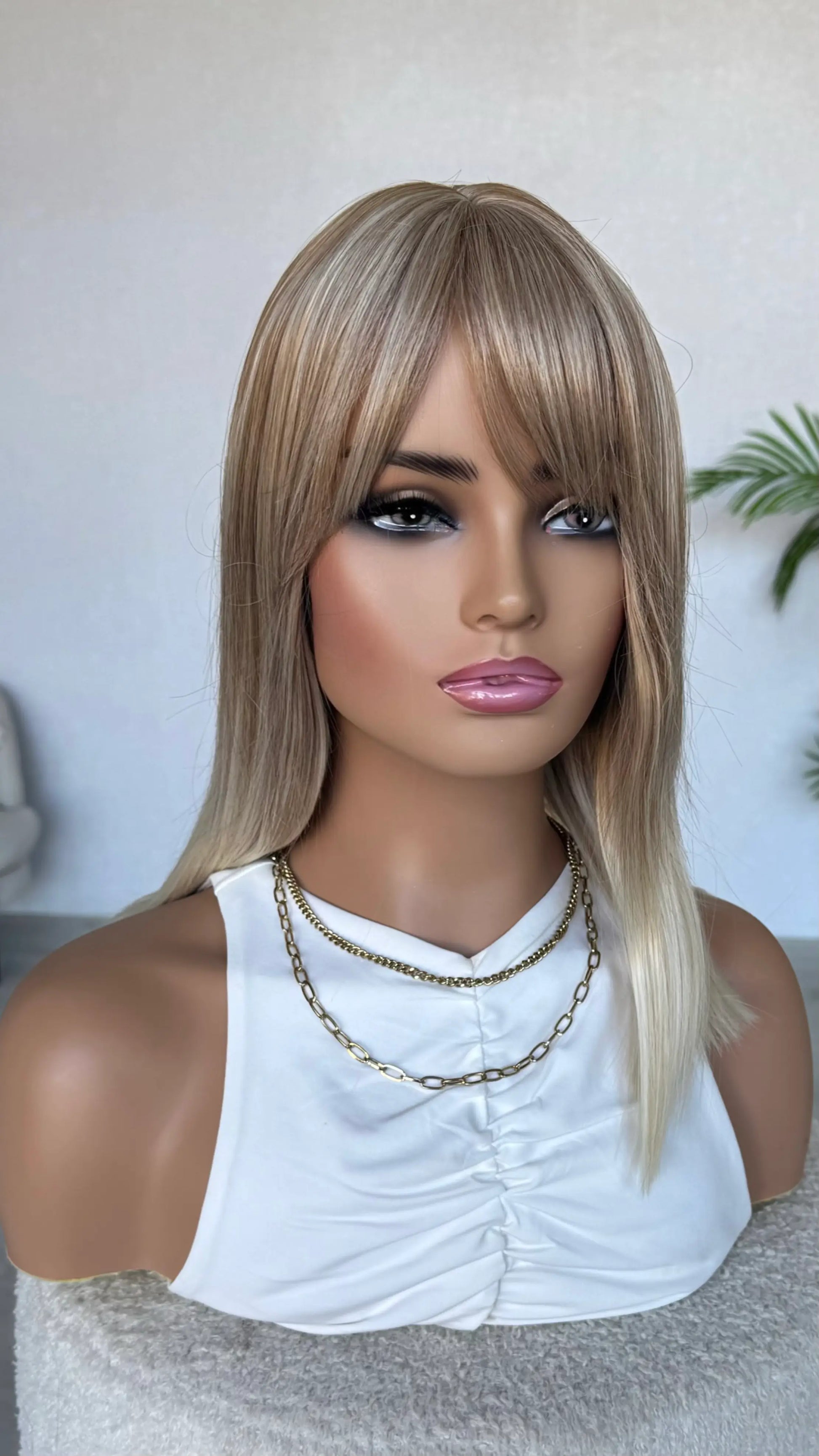 blonde fringe topper middle part straight hair gluless topper