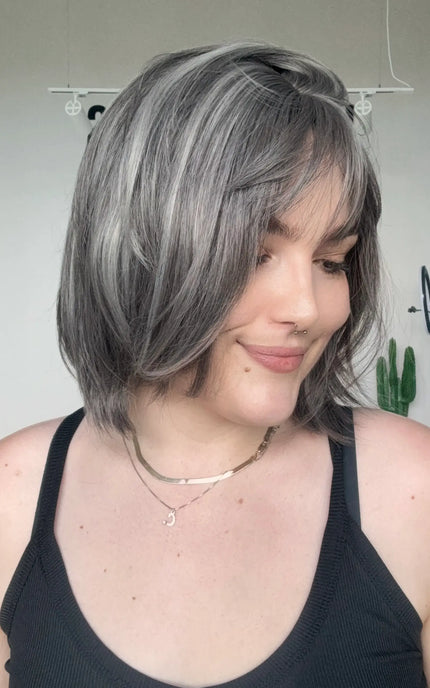 natural looking bob length synthetic with glueless cap for alopeica, hairloss.