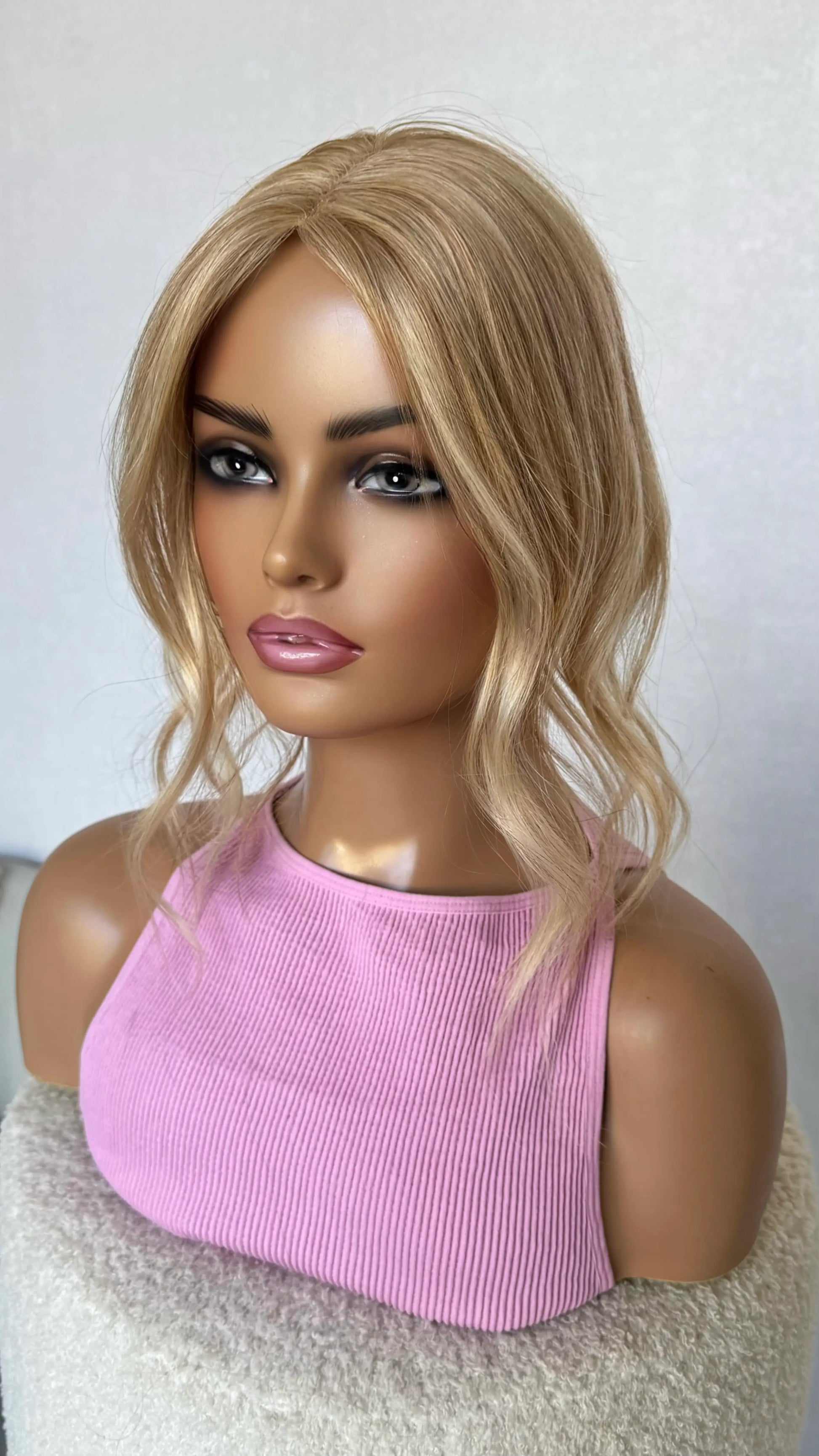 mini topper 16 inch golden honey blonde human hair topper.