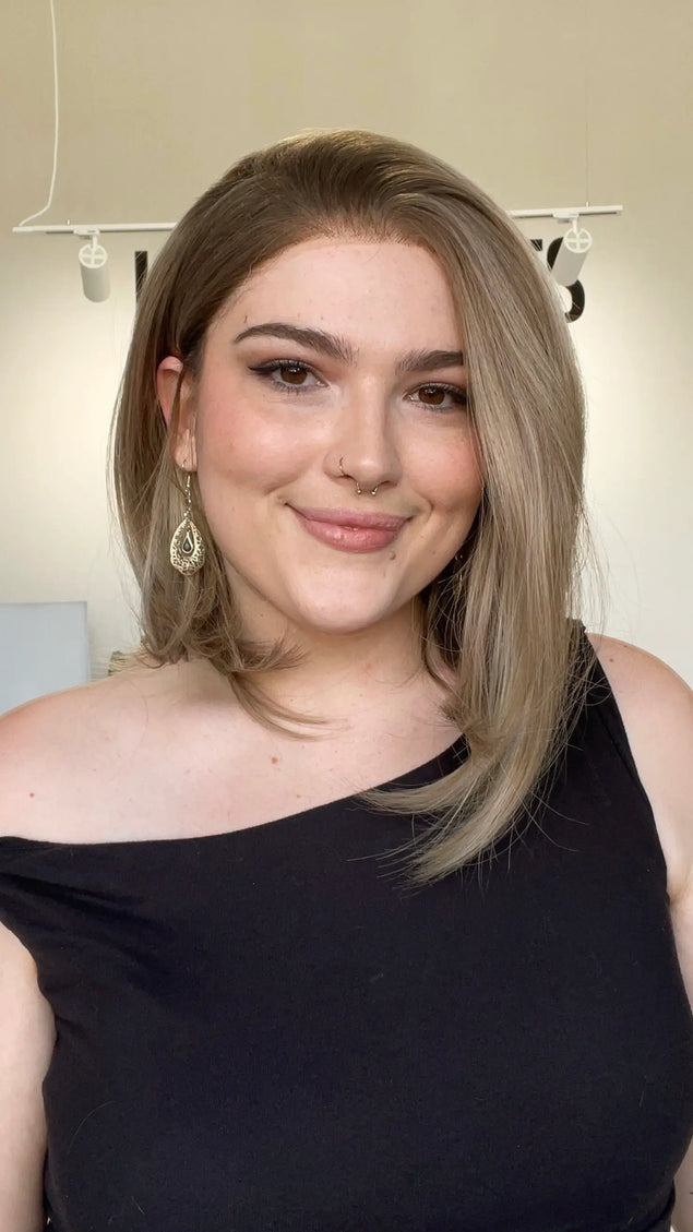 a heat safe glueless dark blonde bob length synthetic wig for hairloss.
