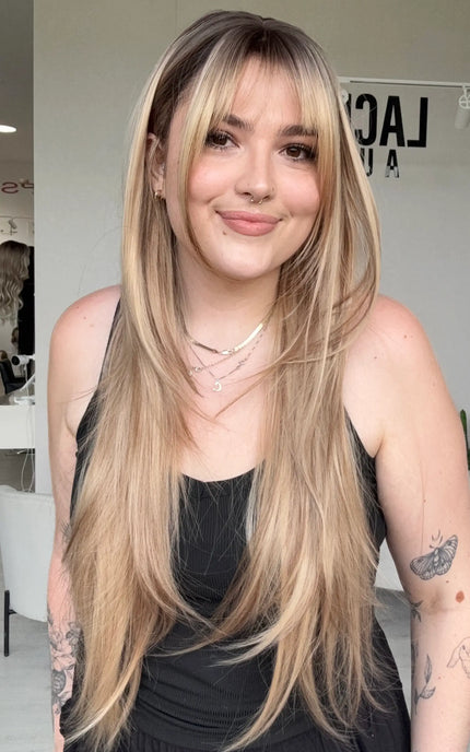 long length Higlhighted blonde heat safe wig, for hairloss.