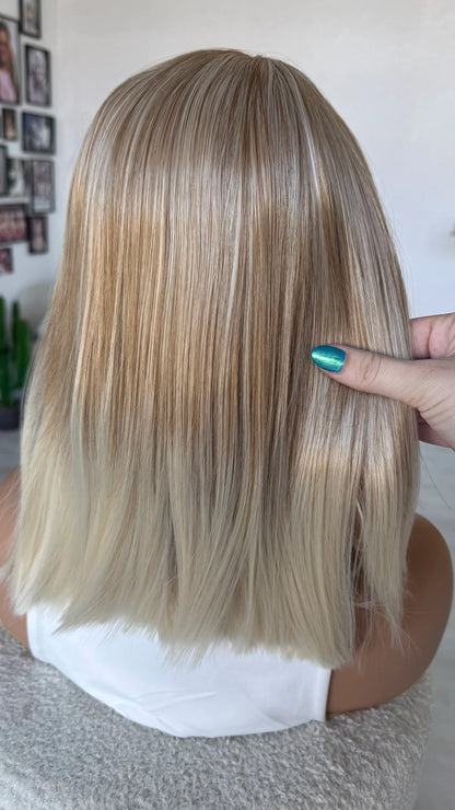back view fringe wig blonde hair sandy 