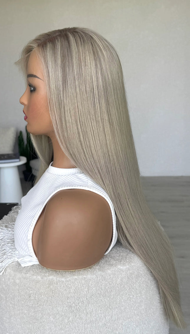 lace front human hair medical grade for women with hairloss and alopecia.