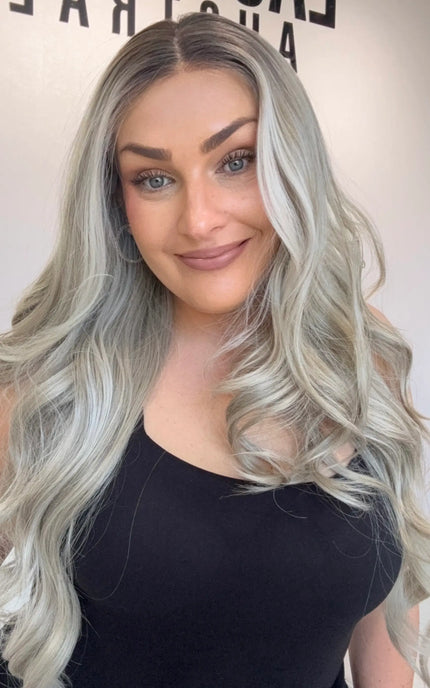 synthetic ash blonde ombre synthetic with waves. curly.