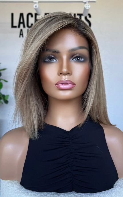 side part, dimensional blonde with root and highlights, natural hairline wig.