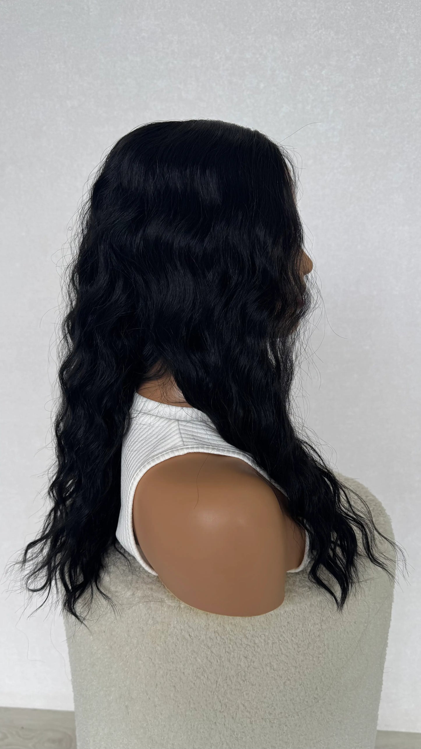 heat safe black synthetic wig, wavy hair, glueless synthetic australia.