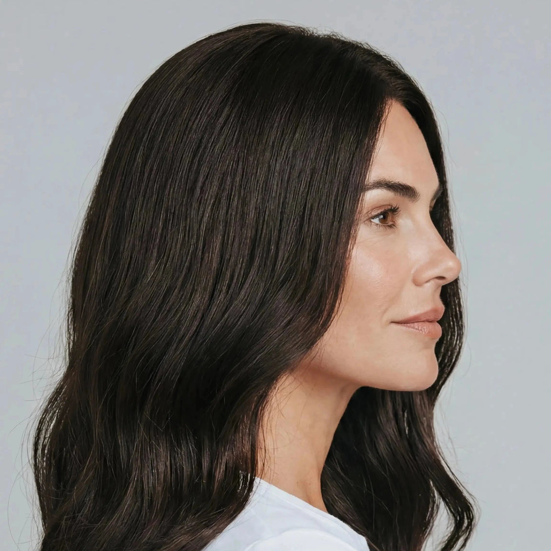 dark brunette wavy human hair glueless lace wig for women with hairloss.