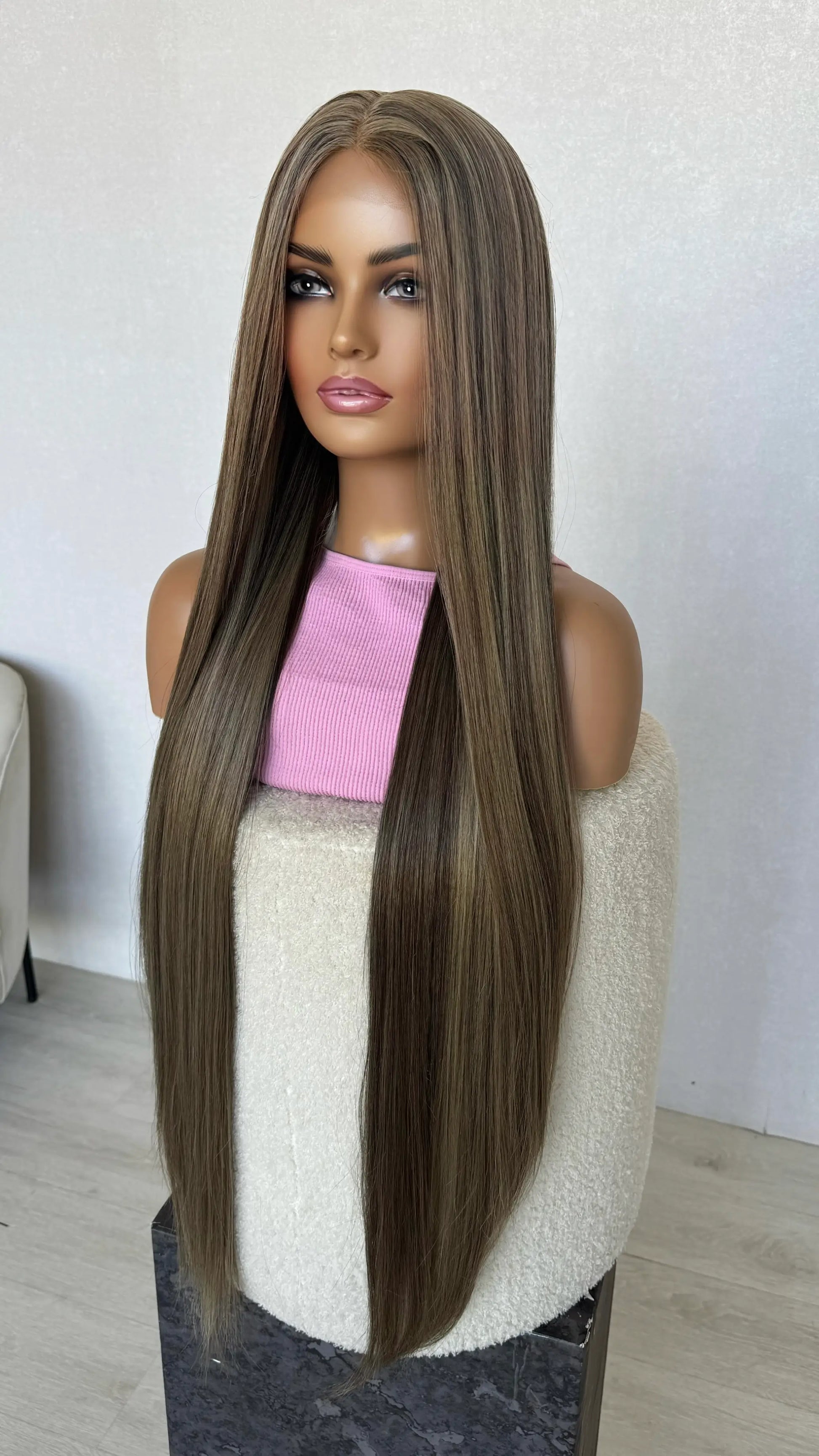 mushroom brown hair colour, lacefront wig australia, no glue needed. australia wigs synthetic.