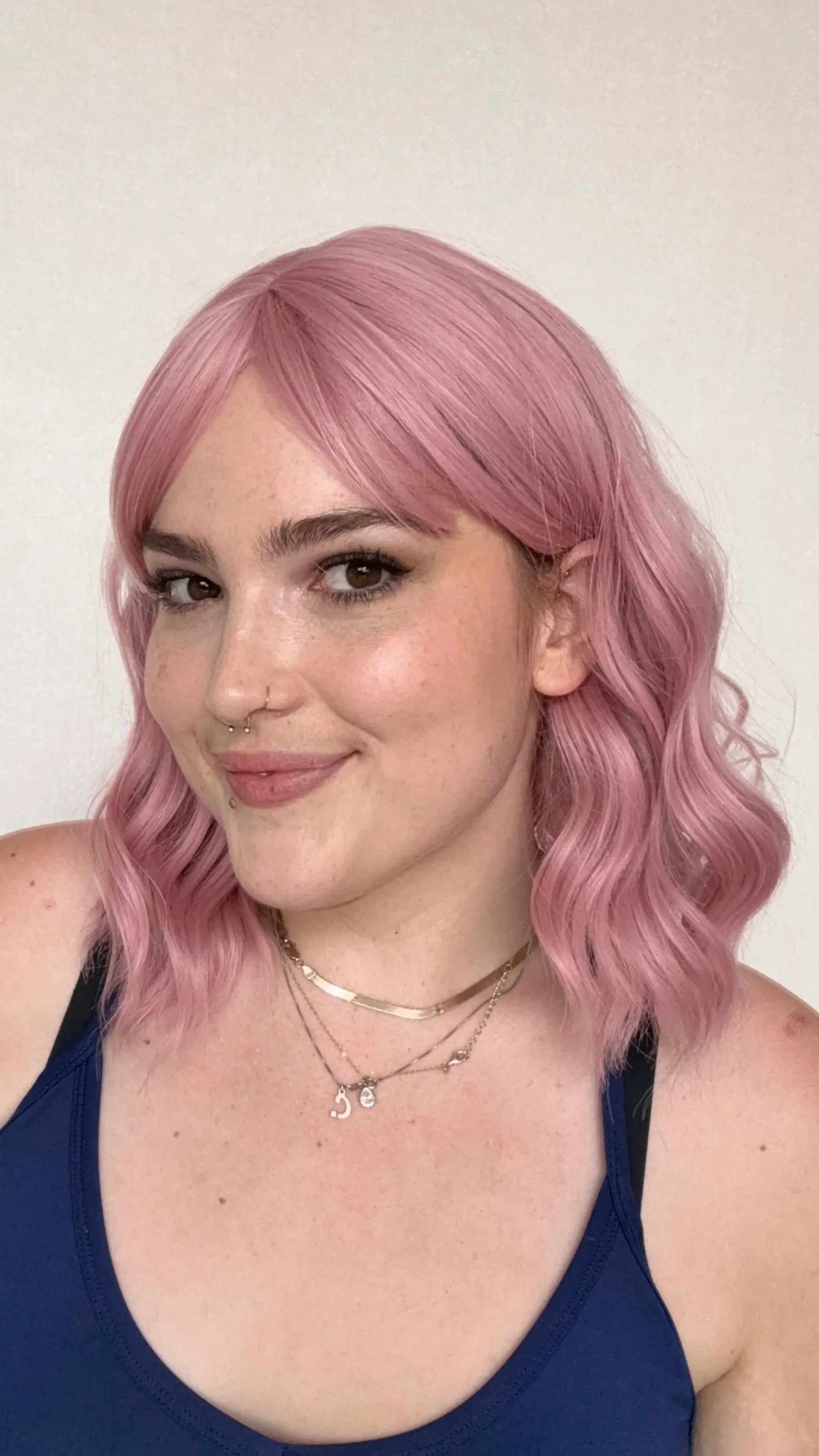 heat safe wavy hair synthetic wig, glueless cap synthetic, gold coast australia.