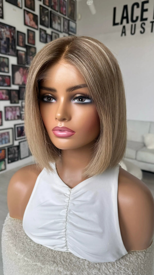 lace front natural sandy blonde human hair glueless wigs australia, medical lace front wigs.
