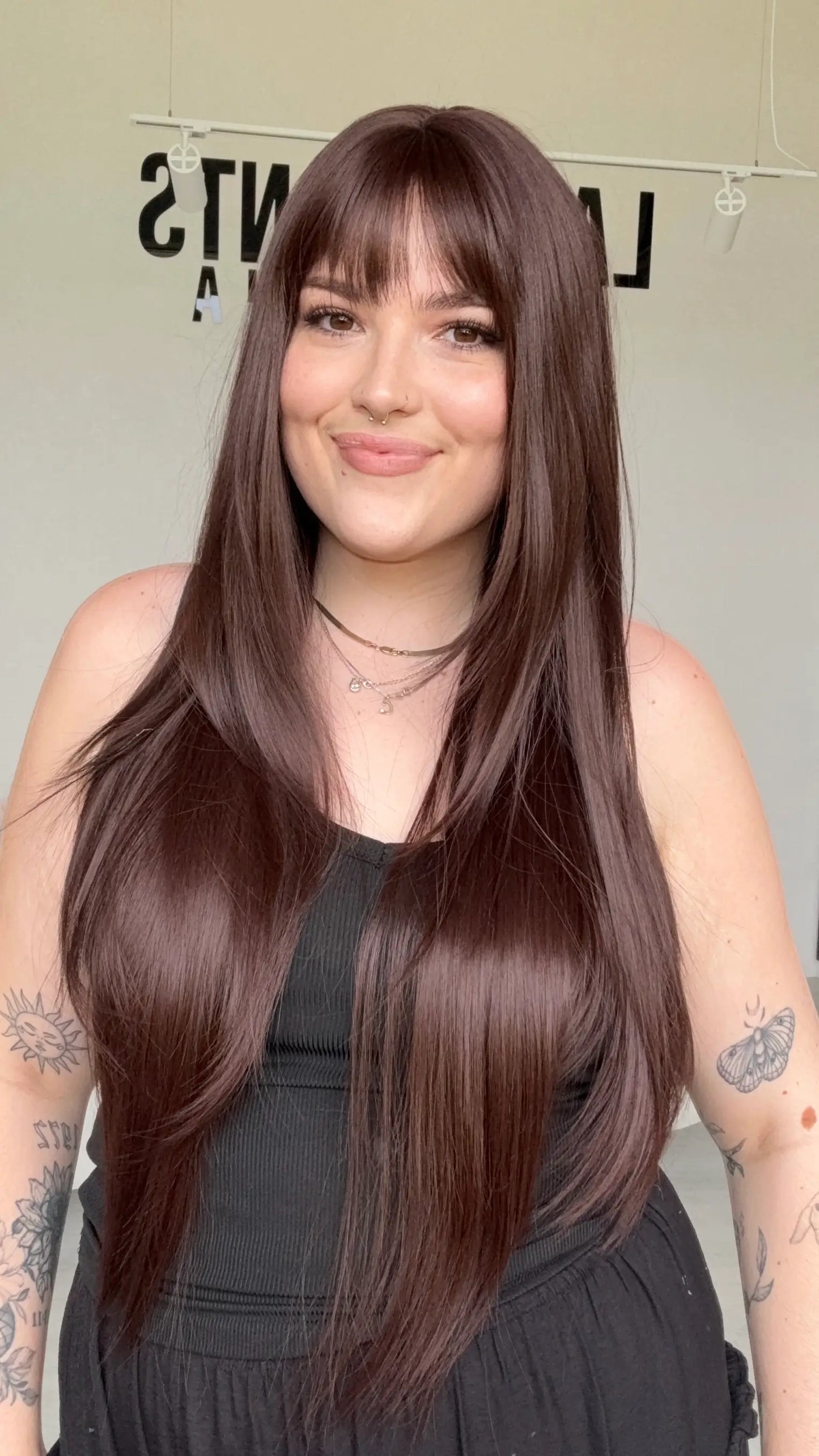 long length natural looking synthetic wig for hairloss.