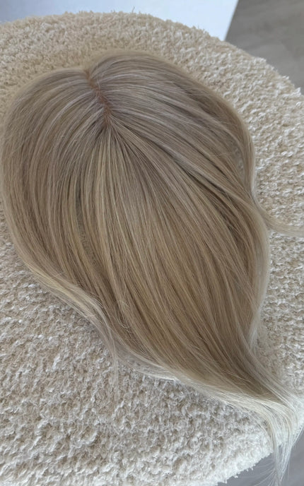 pearl white topper top view, middle part