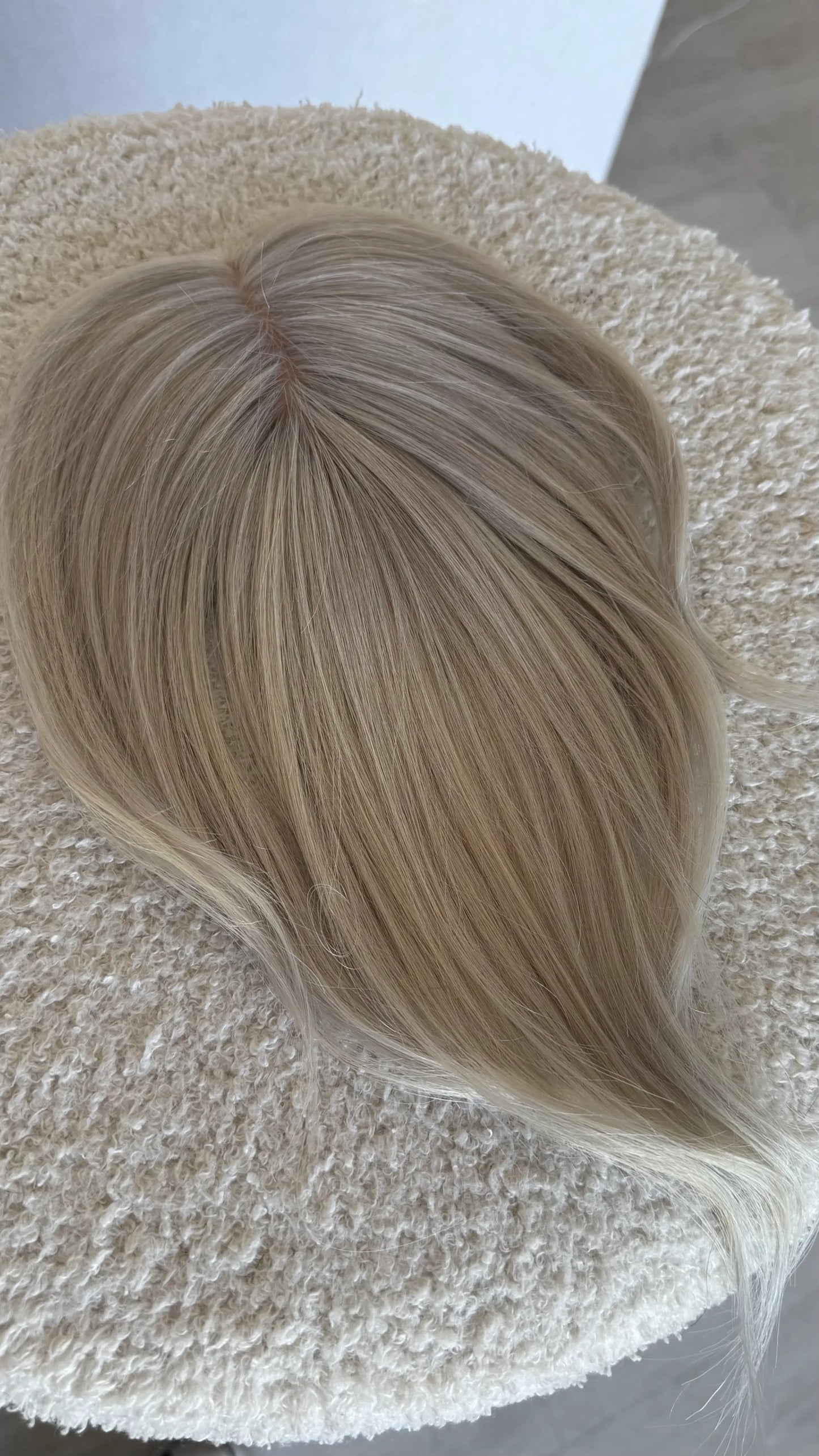 pearl white topper top view, middle part