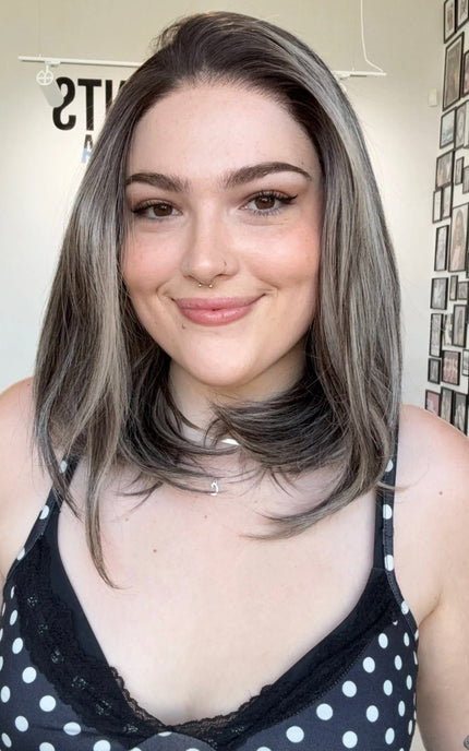 small size glueless synthetic wig in grey ash colour, 14 inch length.