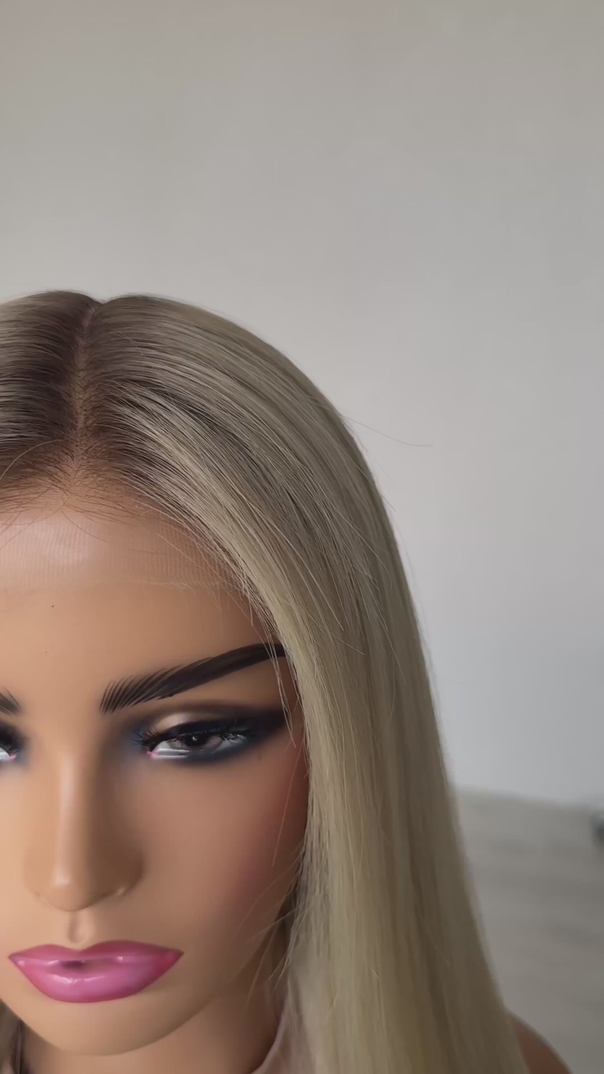 22 inch straight hair, creamy blonde wig, australia gold coast wigs, lace front, darker root.