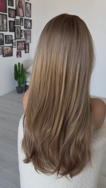 long blonde ombre wig with curtain bangs and middle part, heat safe wig, styable hair.